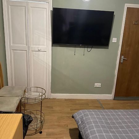 Cosy Studio Flat Forest Road 런던 외부 사진